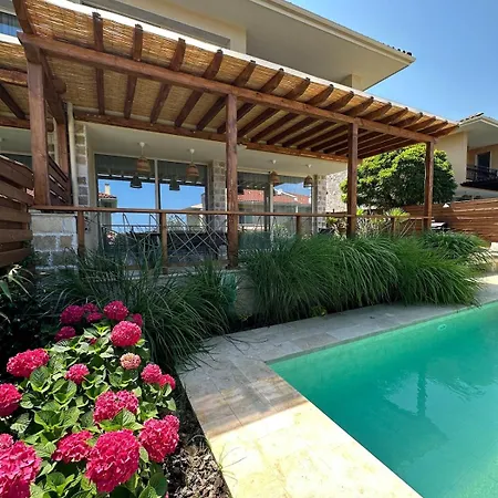 Coral Bay Luxury By Luxury Villa